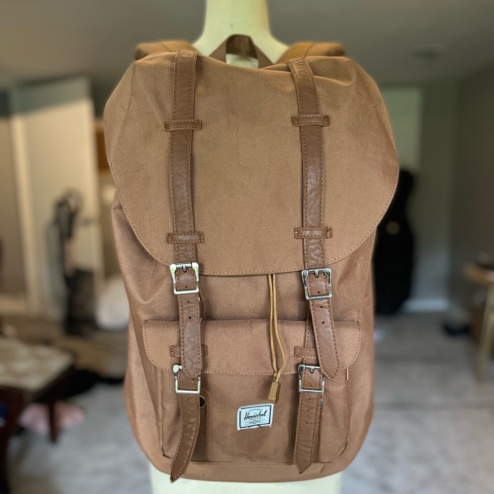 Herschel Supply Co. Khaki Backback